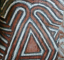 [terra cotta on white geometric patterned tapa bark cloth for sale in Port Moresby: 36k]